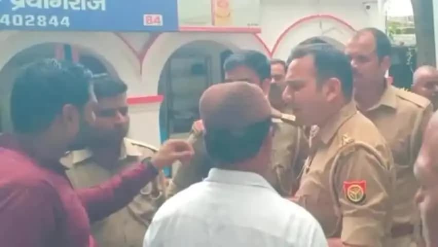 मेजा: मेजा में राजस्व टीम पर अभद्रता का आरोप, लेखपालों ने किया थाना समाधान दिवस का बहिष्कार