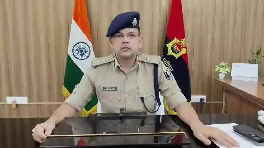 मुंगेर: शराब पार्टी में बैंककर्मियों ने की अंधाधुंध फायरिंग, गार्ड की बंदूक-कारतूस के साथ 5 गिरफ्तार: एसपी