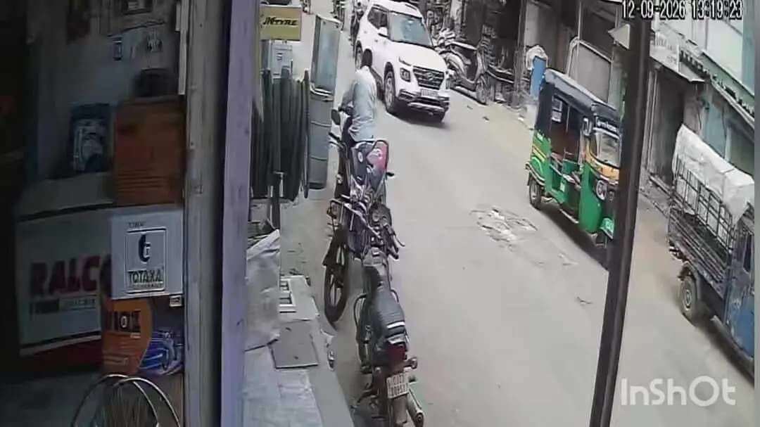 વિસનગર: વિસનગર લાલદરવાજા પાસે બેફામ કરે લોકોને ઉડાવ્યા,cctv વાયરલ