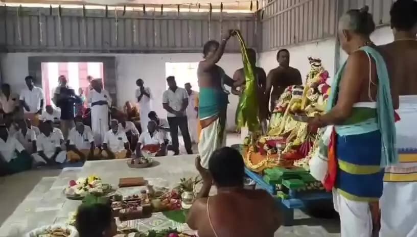 ராஜசிங்கமங்கலம்: உப்பூர் வெயிலுகந்த விநாயகர் கோயிலில் கோலாகலமாக நடந்த திருக்கல்யாண வைபவம்!