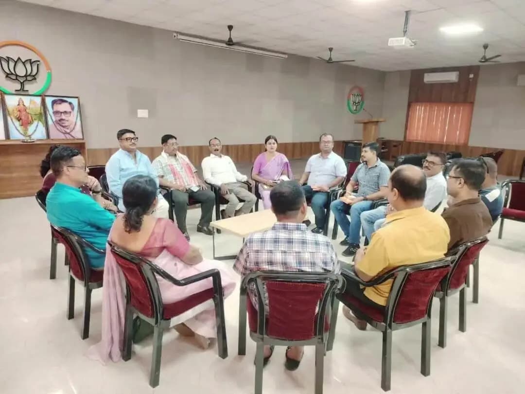 নগাঁও: আগন্তুক কাৰ্যপ্ৰণালীক লৈ নগাঁও বিজেপিৰ গুৰুত্বপূৰ্ণ বৈঠক