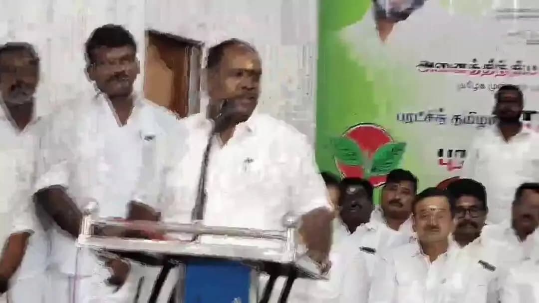 தேனி: விஜய் மீது ஆர்.பி. உதயகுமார் கடும் விமர்சனம்: இடைத்தேர்தலில் பாடம் புகட்டுவோம் என எச்சரிக்கை