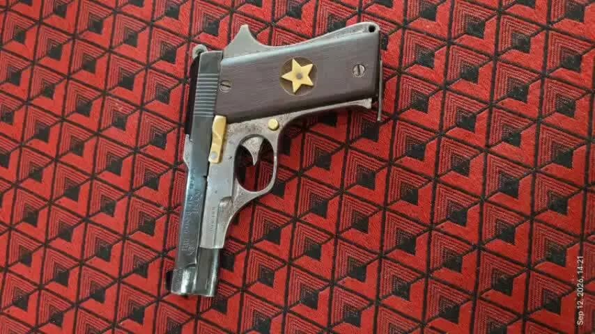 मधेपुरा: साहुगढ़ में पुलिस चेकिंग के दौरान देसी कट्टा और गोली के साथ एक युवक गिरफ्तार, दूसरा फरार