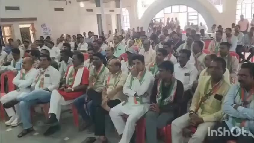 गुलाबगंज: जिला कांग्रेस कमेटी की जालोरी गार्डन में गुलाबगंज तहसील से बड़ी संख्या में कांग्रेस कार्यकर्ता शामिल, इंदौर जाएंगे