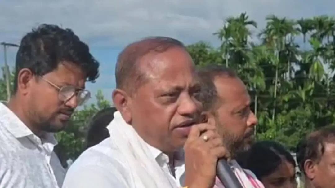 শিলচর: শরীর সুস্থ রাখতে নিয়মিত শরীরচর্চা করুন,বড়জালেঙ্গায় পরামর্শ দেন শিলচরের সাংসদ