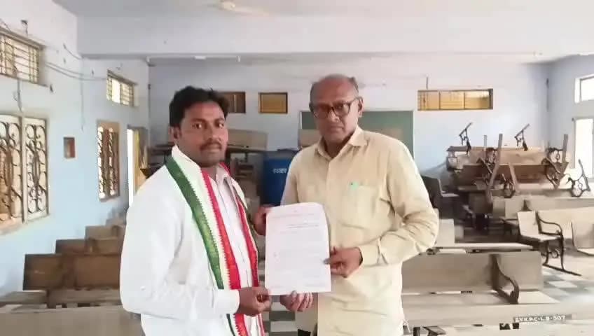 మార్కాపురం: పింఛన్ దరఖాస్తుల గడువు పెంచాలని ఆర్డీవో కు విజ్ఞప్తి చేసిన కాంగ్రెస్ పార్టీ నాయకులు మహబూబ్ వలి