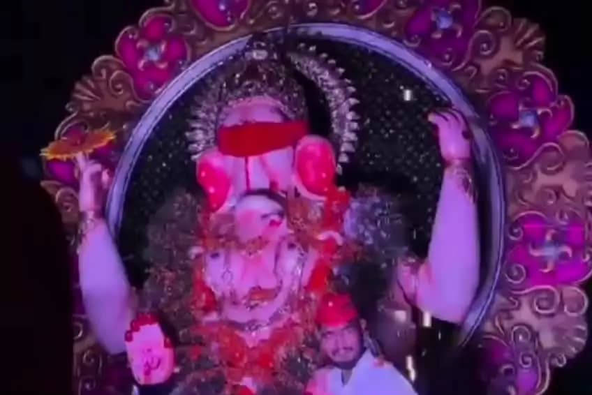 गुना नगर: शहर में सात दिवसीय गणेश उत्सव की धूम, ‘गुना के राजा’ के चल समारोह में उमड़ा आस्था का सैलाब