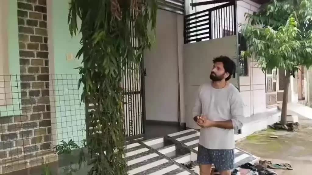 गुना नगर: भगत सिंह कॉलोनी में जंगला काटकर चोर घर में घुसे, पति-पत्नी के कमरे की कुंडी लगाई; 2.5-3 लाख का माल पार