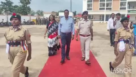 मांडू: अनुशासन, संचार और सृजनात्मकता की नई उड़ान: टाटा डीएवी भुइयांडीह में NCC यूनिट एवं कम्युनिकेशन लैब का भव्य उद्घाटन