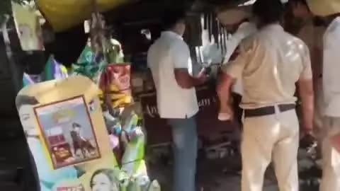 पंचकूला: पिंजौर में कूल लिप, रोलिंग पेपर व प्रतिबंधित तंबाकू पदार्थों की बिक्री पर पंचकूला पुलिस की सख्ती , छापेमारी में सैकड़ों