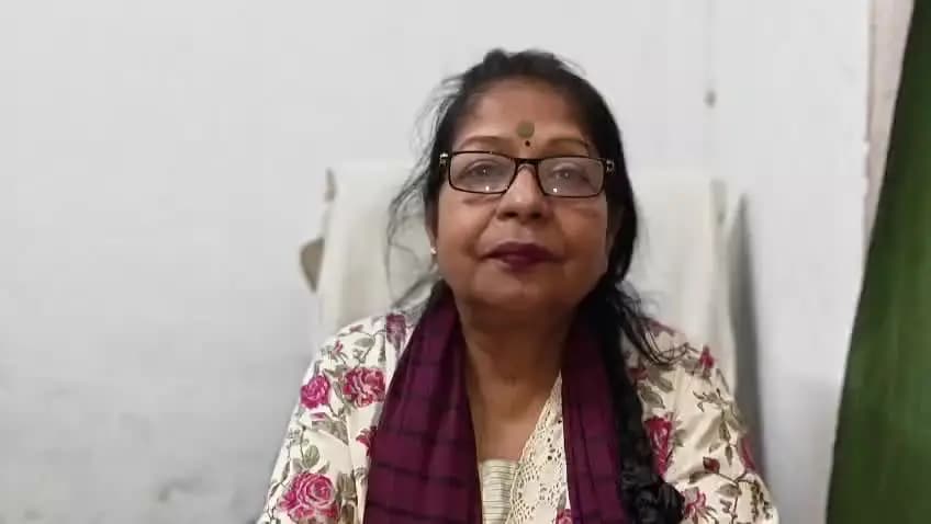 জলপাইগুড়ি: শিক্ষক নিগৃহে আটক চার ছাত্রের জামিনের আবেদন করতে জুভেনাইল জাস্টিস বোর্ডে পরিবারের কেউ আসে জানালেন আইনজীবী