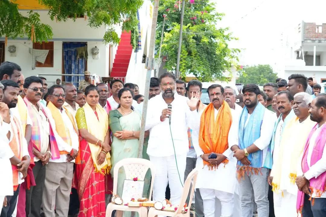 నారాయణపేట్: మక్తల్: 2.50 కోట్లతో బీటీ రోడ్డు కం బ్రిడ్జి ప్రారంభం