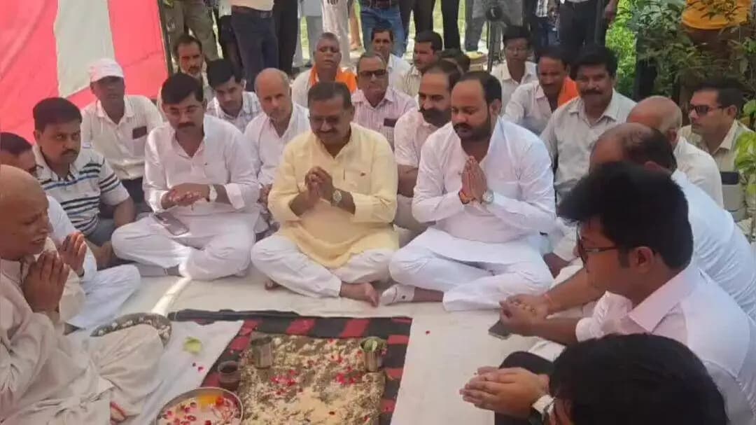 पीलीभीत: माधोटांडा गोमती उद्गम स्थल पर ₹1.04 करोड़ के विकास कार्यों का शिलान्यास