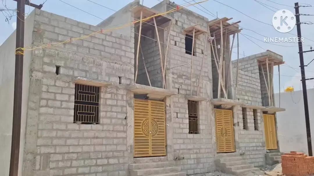 ஆம்பூர்: தார்வழி பகுதியில் வீடு கட்டும் பணியில் ஈடுபட்டிருந்த போது கட்டிட மேஸ்திரிக்கு மின்சாரம் தாக்கி உயிரிழப்பு