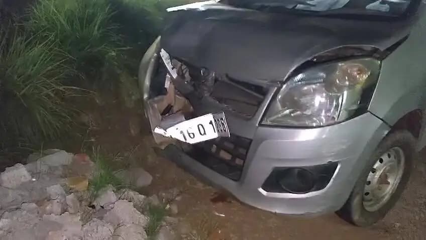 വർക്കല: വർക്കലയിൽ അമിതവേഗത്തിലുള്ള കാറിടിച്ചിടിച്ച് അച്ഛനും മകൾക്കും ഗുരതര പരിക്ക്
