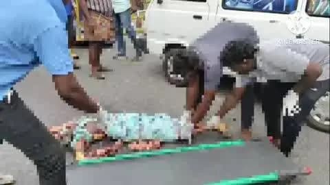 மண்மங்கலம்: மதுரை தேசிய நெடுஞ்சாலையில் சாலை விபத்தில் இரு பெண்கள் பலி