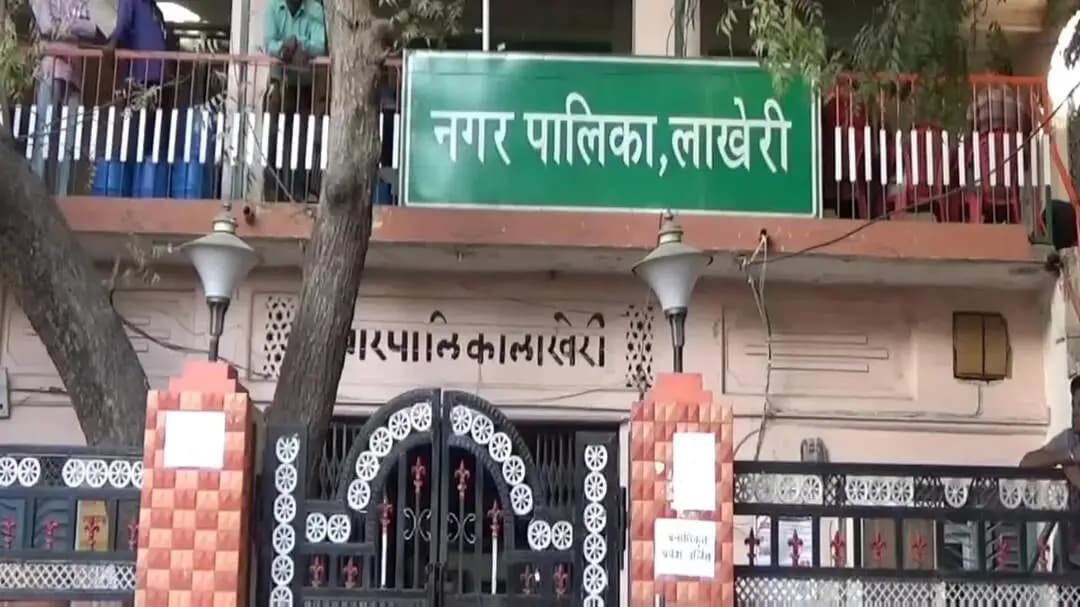 इंद्रगढ़: कापरेन में बाबा रामदेव के जन्मोत्सव पर धूमधाम से निकाली गई शोभायात्रा, जगह-जगह पुष्पवर्षा कर किया गया स्वागत