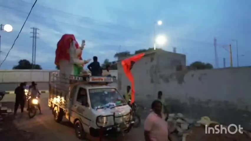 శ్రీశైలం: వినాయకుని ఆగమనాన్ని ఘనంగా నిర్వహిస్తున్న ఆత్మకూరు ప్రాంతానికి చెందిన వినాయక మండపాల నిర్వహకులు