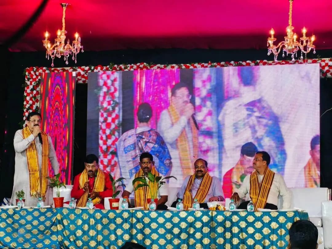 କଟକ ପୌରାଞ୍ଚଳ: କଟକରେ 54 ତମ ଗଣେଶ ମହୋତ୍ସବରେ ନୂତନ ପିତଳ ମେଢ଼ର ଲୋକାର୍ପଣ