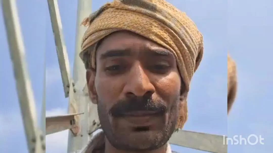 बलिया: ‘योगी बाबा, भ्रष्ट अफसरों ने मजबूर किया टावर पर चढ़ने को’... बलिया में BSA पर गंभीर आरोप, 3 शिक्षकों का दावा