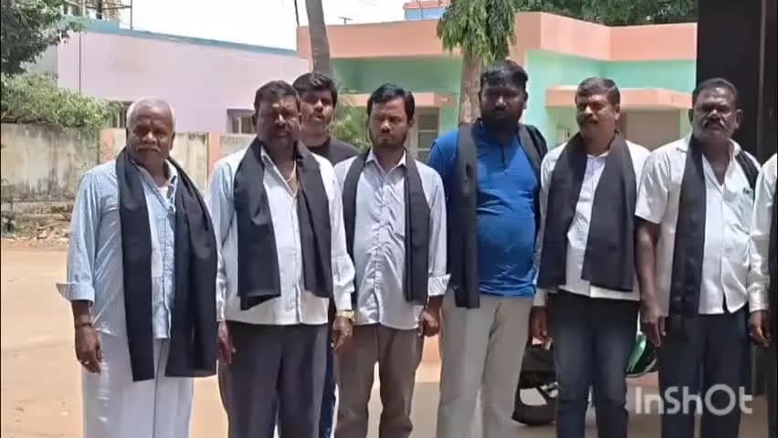 ಶ್ರೀನಿವಾಸಪುರ: ವಿದ್ಯಾರ್ಥಿನಿಯರಿಗೆ ಲೈಂಗಿಕ ಕಿರುಕುಳ ಪ್ರಕರಣ ಆರೋಪಿಯನ್ನು ಬಂಧಿಸುವಲ್ಲಿ ವಿಳಂಬ ಖಂಡನೀಯ : ದೇವರಾಜ್