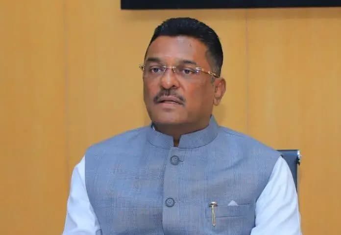 मुंबई उपनगर: एसटी महामंडळाने 5000 नवीन लालपरी बसेस खरेदीसाठी निविदा पूर्ण केली
