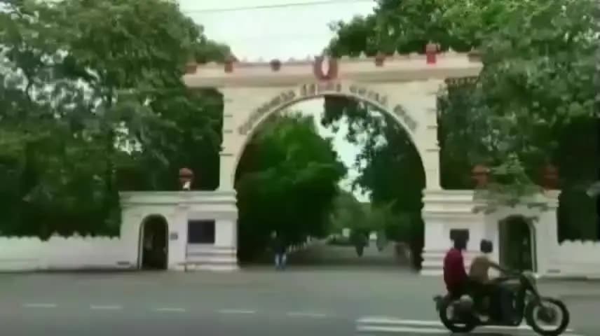 சேலம்: விருந்தோ அருகே தப்பி ஓடிய சேலம் தண்டனை கைதி ஒரு மாதத்திற்கு பின் கைது தருமபுரியில் சேலம் தனிப்படை போலீசார் மடக்கினர்