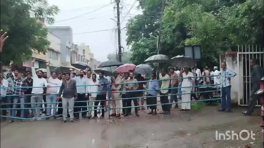 छोटीसादड़ी: छोटीसादड़ी में भाजपा ने 13 सीटों के साथ मारी बाजी, कांग्रेस 12 पर सिमटी, कुल वोटों में कांग्रेस आगे