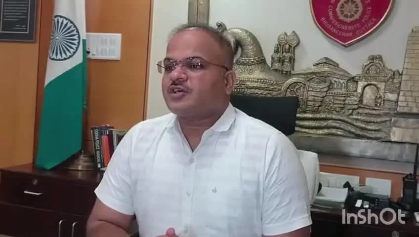କଟକ ସଦର: କଟକର ବିଭିନ୍ନ ସ୍ଥାନରେ ଜୋର ଜବରଦସ୍ତି ଚାନ୍ଦା ମାଗିବା ମାମଲାରେ ୩ ଜଣଙ୍କୁ ଗିରଫ କରିବାକୁ ନେଇ ଡିସିପିଙ୍କ ପ୍ରତିକ୍ରିୟା