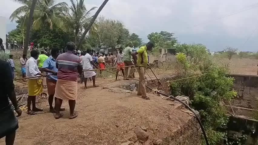 போடிநாயக்கனூர்: போடி அருகே திருமணமான இளம் பெண் கிணற்றில் குதித்து தற்கொலை போலீசார், உத்தமபாளையம் RDO விசாரணை