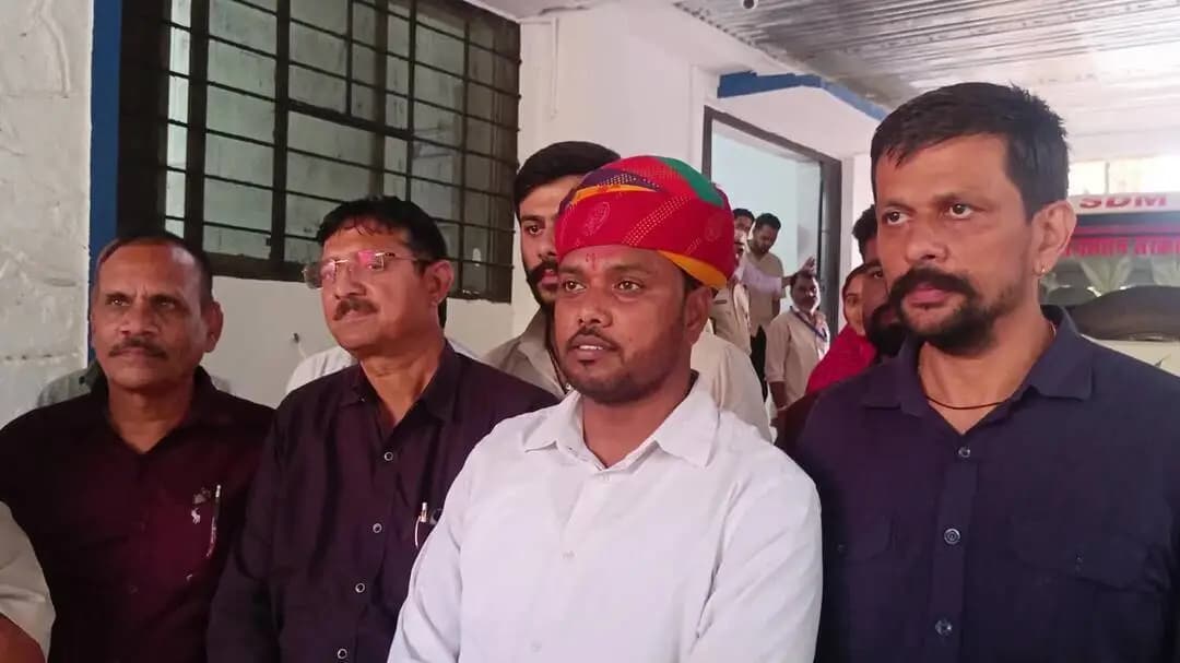धरियावद: धरियावद नगर पालिका चुनाव परिणाम को लेकर भाजपा प्रत्याशी कन्हैयालाल मीणा ने कांग्रेस पर कसा तंज