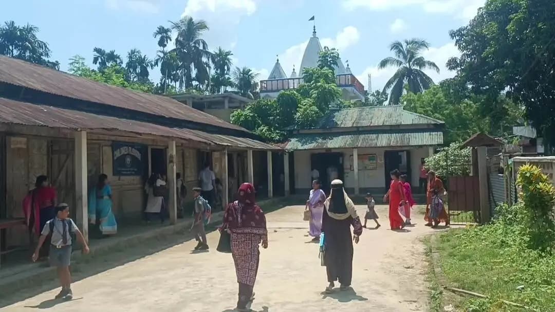 কৈলাশহর: রবিবার স্কুল বন্ধ থাকলেই সুযোগ, জানালা ভেঙে কৈলাসহর চিল্ড্রেন ব্লজম স্কুলে ফের দুঃসাহসিক চুরি