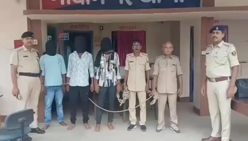 नावानगर: नावानगर के छवहुआ मोड़ पर ट्रक चालक से लूट, 4 घंटे में खुलासा; 3 आरोपी गिरफ्तार