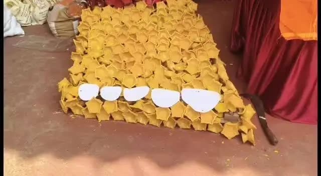 திருவள்ளூர்: 15 ஆயிரம் அகல் விளக்குகளால் உருவாக்கப்பட்ட 30 அடி விநாயகர்!
மண்பாண்டத் தொழிலாளர்களின் வாழ்வாதாரத்தை பாதுகாக்க வலியுறுத்தி இந்து முன்னணி ஏற்பாடு