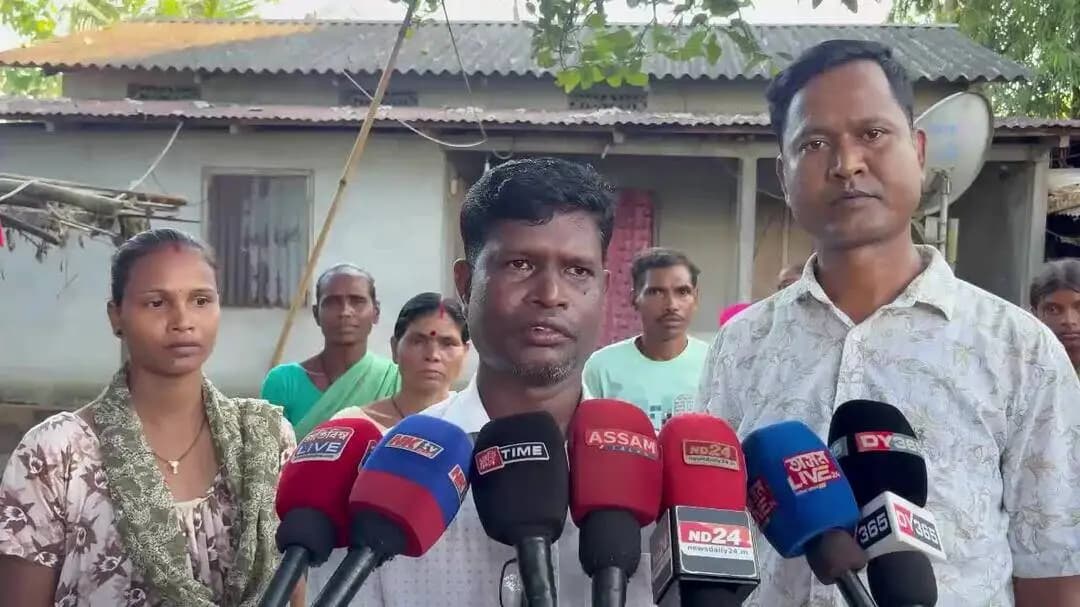 বিলাসীপাৰা ভাগ: বিলাসীপাৰাত 4বছৰীয়া নাবালিকাক ধৰ্ষণ কৰি হত্যা কৰা অভিযুক্তক উৎপল ৰায়ক মৃত্যুদণ্ডৰ ৰায় ভুক্তভোগী পৰিয়ালৰ প্ৰতিক্ৰিয়া