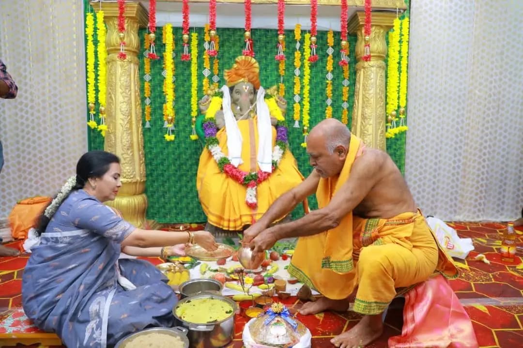 పాలకుర్తి: పాలకుర్తిలో పర్యావరణ హితంగా మట్టి గణపతి ప్రతిష్ఠ