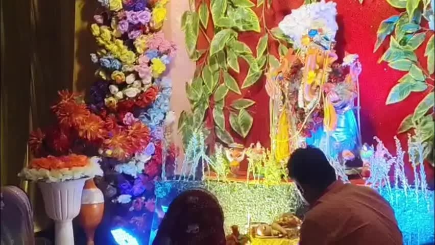 रजौली: गणेश पूजा में विधायक ने भक्ति गीतों पर झूमे, विपिन बिहारी के गीतों ने बांधा समां