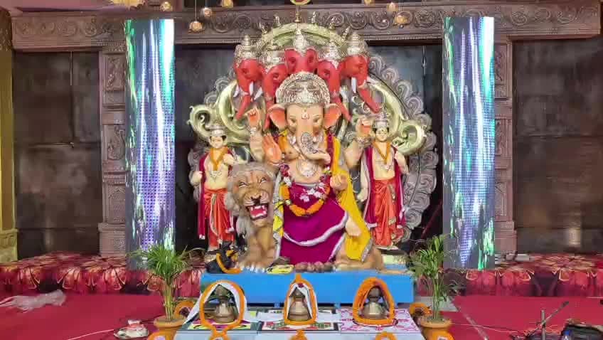 ବରଗଡ: କଲେଜ ରୋଡ଼ ମାଁ ଲକ୍ଷ୍ମୀ ମନ୍ଦିରରେ ବେଶ୍ ଧୁମ୍ ଧାମରେ ଅନୁଷ୍ଠିତ ହେଲା ଶ୍ରୀ ଗଣେଶ ପୂଜା