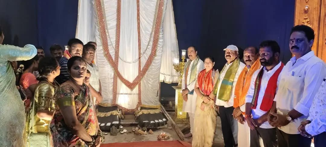 జగిత్యాల: జగిత్యాలలో వినాయక విగ్రహాలను ఆవిష్కరించిన ఎమ్మెల్యే డాక్టర్ సంజయ్ కుమార్