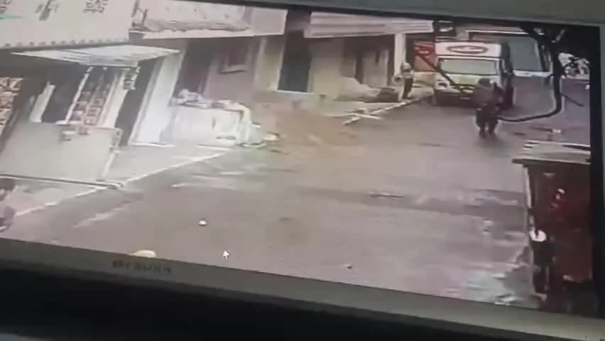 हुज़ूर: भोपाल में नमकीन कंपनी के सेल्समेन से झपटमारी, गाड़ी में रखा पैसों से भरा बैग ले भागा बदमाश