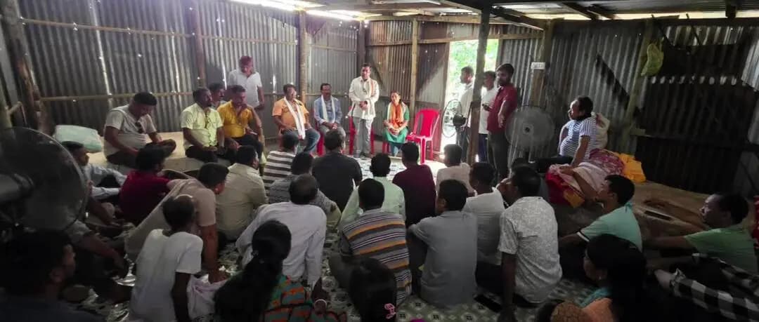 কমলপুর: কমলপূর এলাকায় BJP দলের পক্ষ থেকে একটি বৈঠক অনুষ্ঠিত হয়