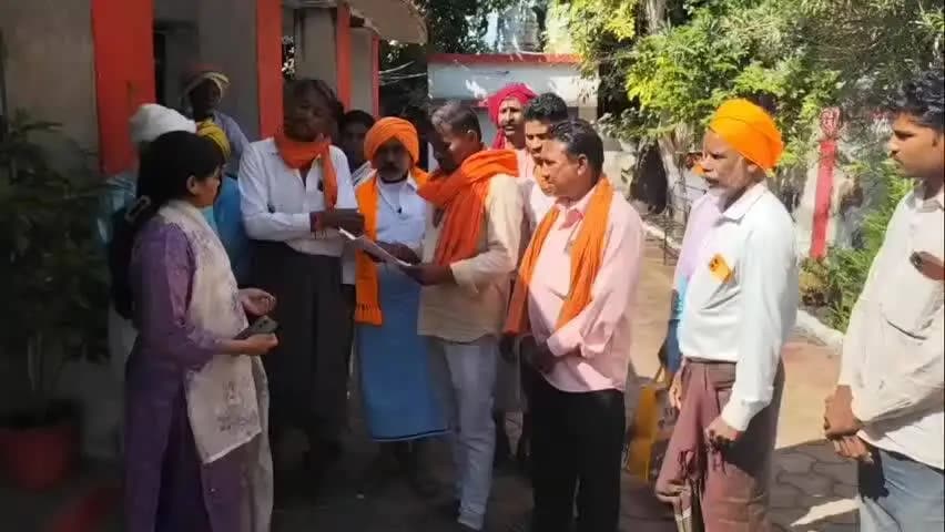 पाटी: पाटी तहसील कार्यालय पहुंचा किसान संघ, 39 मांगों में ग्रेडिंग मशीन व ट्रांसफार्मर बदलने की मांग