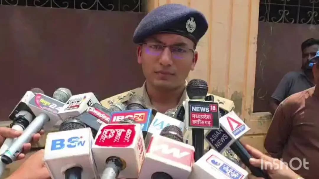 अंबिकापुर: रसुलपुर इलाके में दिनदहाड़े अधेड़ पर जानलेवा हमला, चाकू से वार कर आरोपी की जानकारी दी सीएसपी राहुल बंसल ने