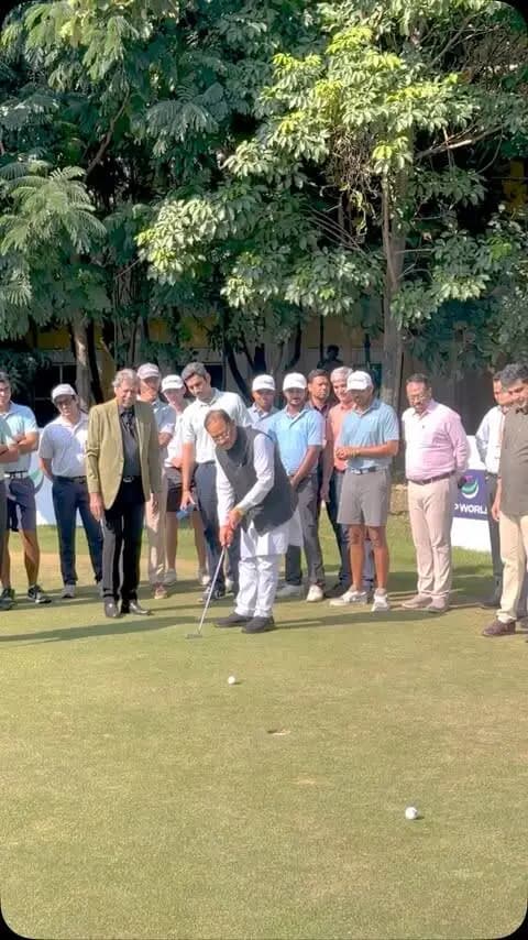 Perfect Swing, Perfect Shot...
मुख्यमंत्री श्री विष्णु देव साय के बेहतरीन अंदाज और शानदार गोल्फ शॉट के साथ शुरू हुआ रायपुर ओपन-2026
#NavaRaipurOpen2026 #Golf #Chhattisgarh #SportsInChhattisgarh #Sushasansarkar