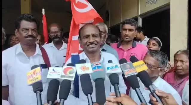 திருவள்ளூர்: பொன்னேரி வாக்குறுதி மட்டும் அளிக்காமல் கோரிக்கைகளை நிறைவேற்ற வேண்டும்” – கட்டுமான தொழிலாளர்கள் சங்க மாநில துணைத் தலைவர் லூர்து சாமி