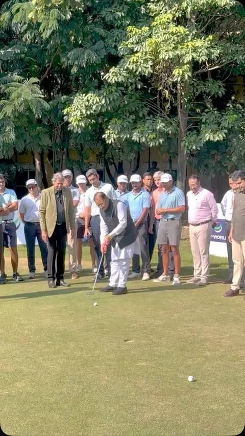 Perfect Swing, Perfect Shot...
मुख्यमंत्री श्री विष्णु देव साय के बेहतरीन अंदाज और शानदार गोल्फ शॉट के साथ शुरू हुआ रायपुर ओपन-2026
#NavaRaipurOpen2026 #Golf #Chhattisgarh #SportsInChhattisgarh #Sushasansarkar