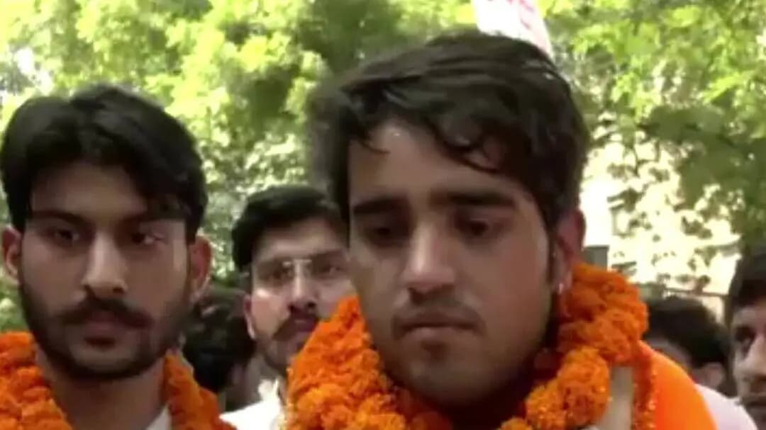 एबीवीपी के DUSU प्रेसिडेंट पद के लिए उम्मीदवार यश डबास ने कहा