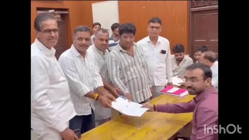 प्रतापगढ़: छोटीसादड़ी में सभापति पद के लिए कांग्रेस से 2 और भाजपा से 1 नामांकन