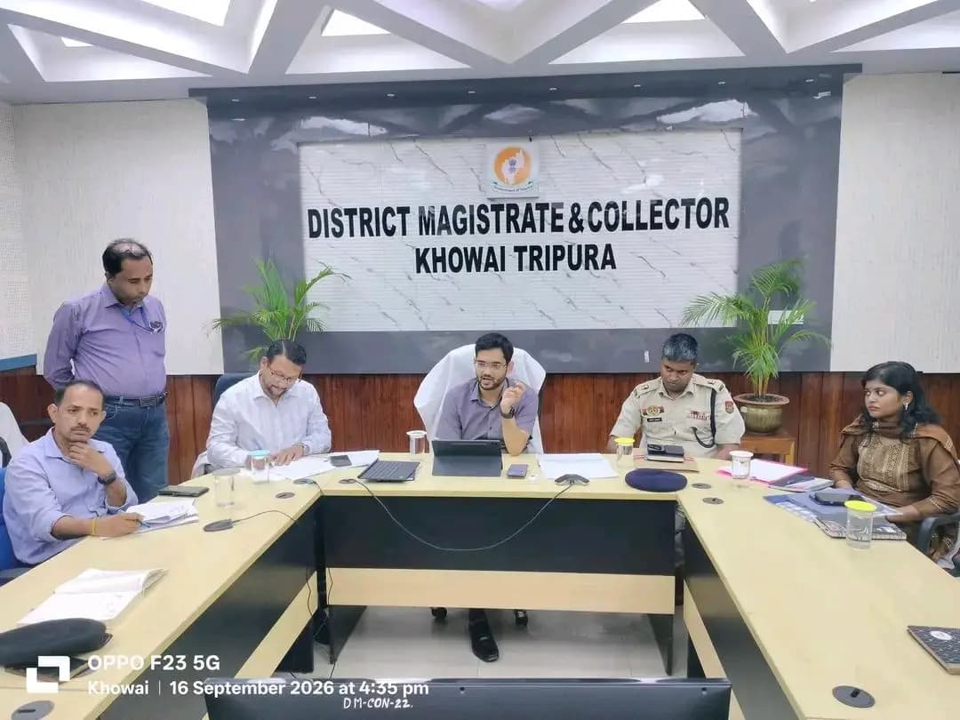 খোয়াই: বর্ডার এলাকার উন্নয়ন ও নিরাপত্তা নিয়ে জেলাশাসকের সভা অনুষ্ঠিত