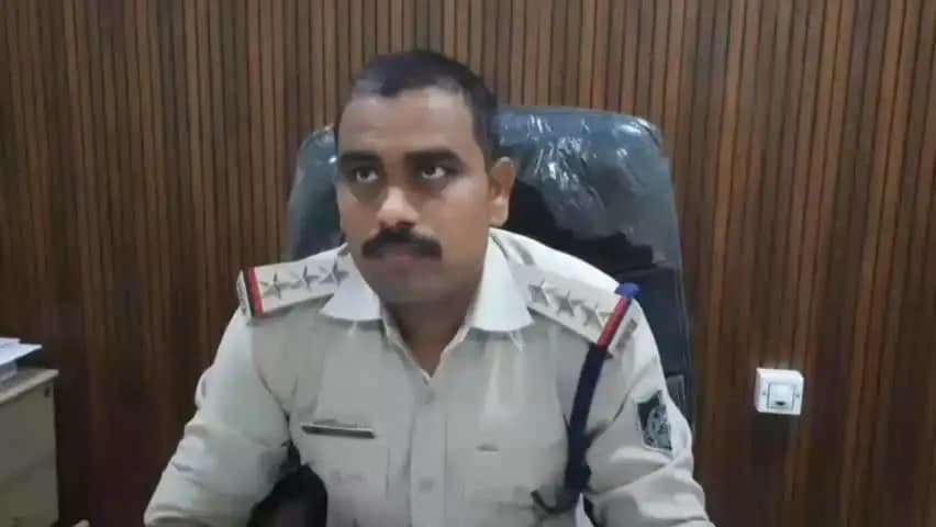 भिंड: कनाबर रोड पर युवक के साथ एक आरोपी ने की मारपीट